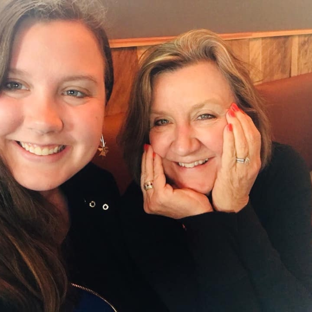 Meet your Posher, Lisa